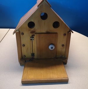 Bird/ doll house.